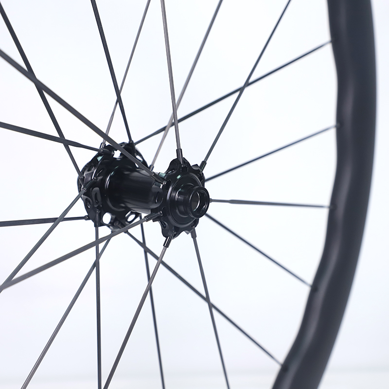 700c Carbon Fiber Bike Wheelse - Disc Lock Brake 评论和价格